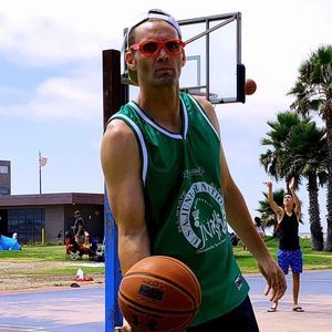 Meet your Posher, Wesley